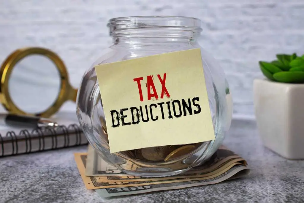Educator tax deduction